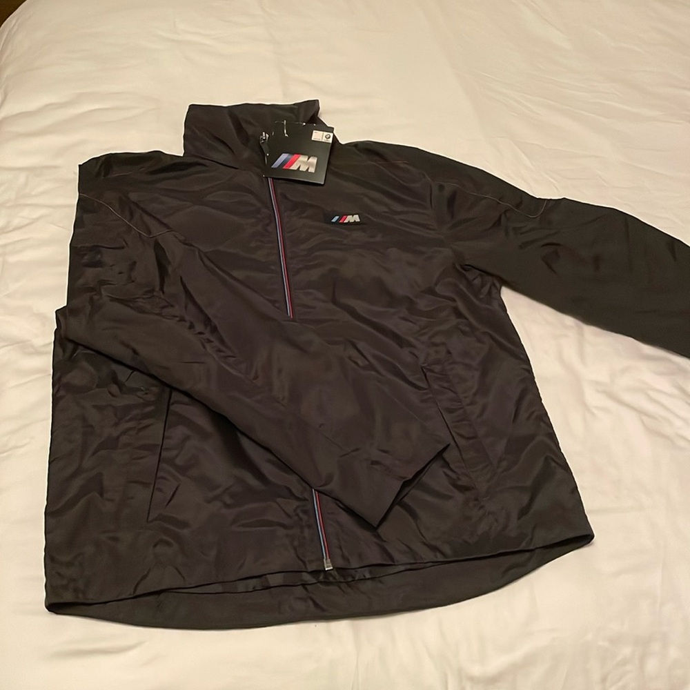 BMW size L nylon jacket with built in hood